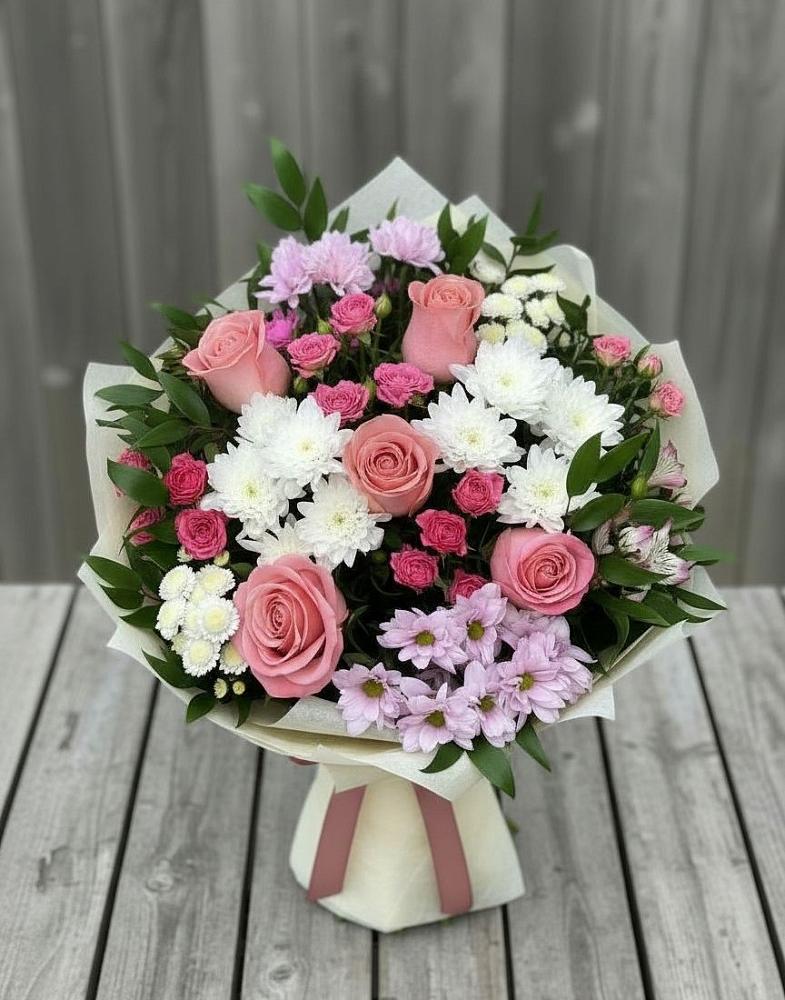Букет цветов из: Альстромерии, Гвоздики, Розы и Хризантемы в Яковлево
