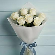 Букет 7 Белых роз Эдлесс Лав в Яковлево