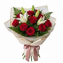 Букет цветов из:  Лилии и Розы в Яковлево