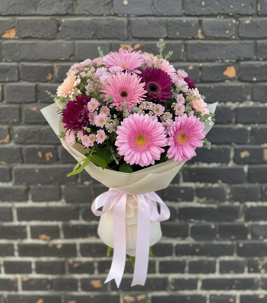 Букет цветов из: Герберы и Хризантемы в Яковлево