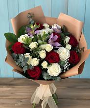 Букет цветов из:  Розы и Альстромерии в Яковлево