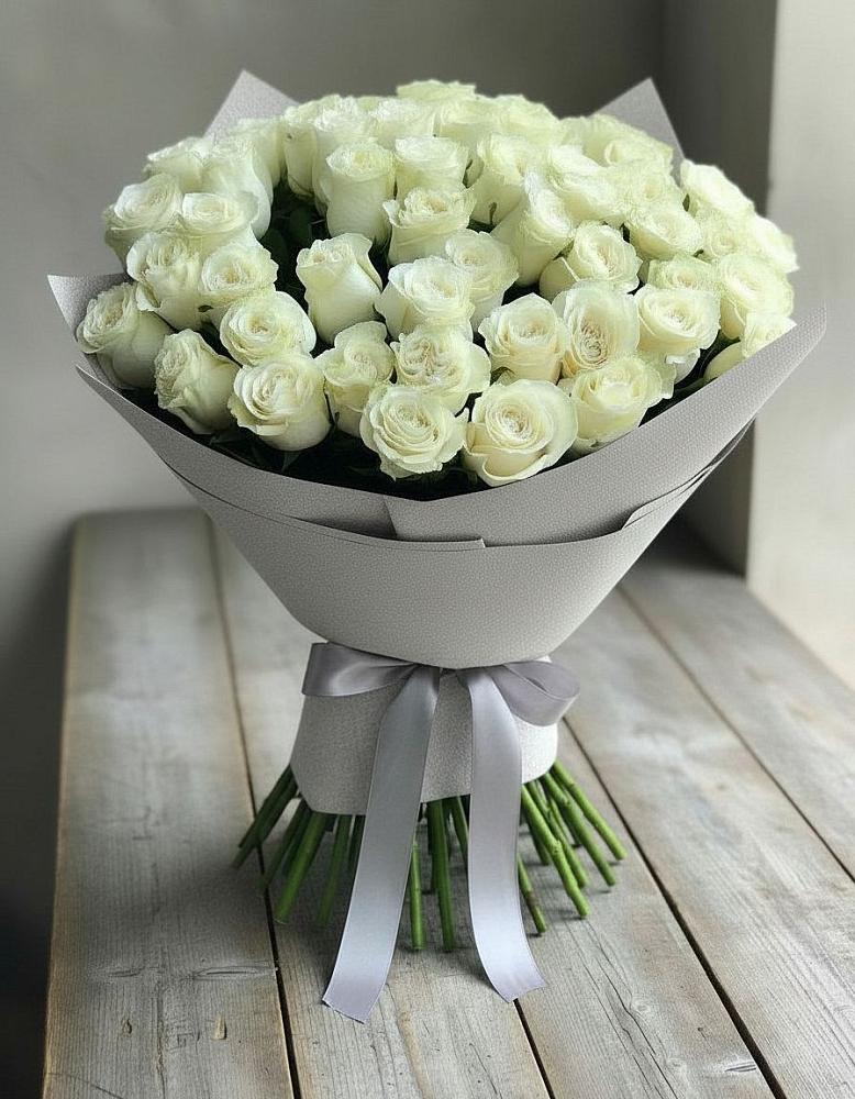 Букет 35 Белых роз в Яковлево