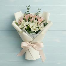Букет цветов из:  Альстромерии в Яковлево