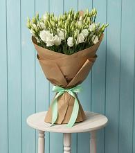 Букет цветов из:  Лизиантусы в Яковлево