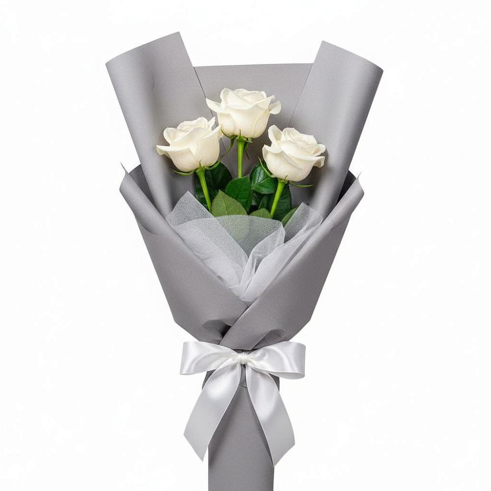 Букет 3 белые розы в Яковлево