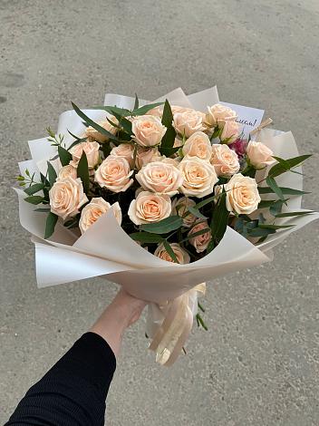 Букет Кремовые розы Латте в Яковлево