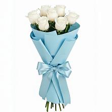 Букет 7 белых роз Проуд в Яковлево