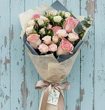 Букет цветов из:  Розы в Яковлево