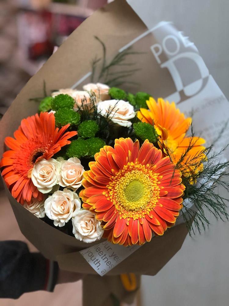 Букет цветов из: Герберы, Хризантемы и Розы в Яковлево