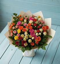 Букет Микс из разноцветных кустовых роз в Яковлево